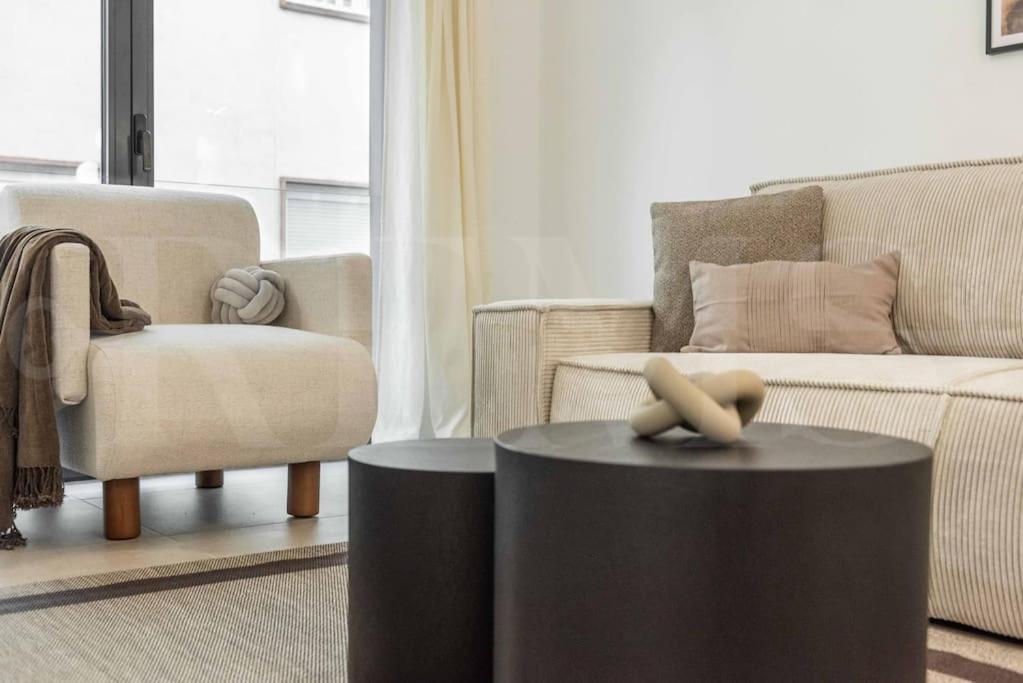 Modern Apartment With Patio & Parking By Rems 말라가 외부 사진